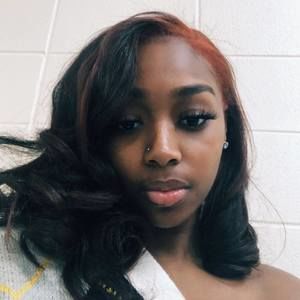 Meet your Posher, Kyla